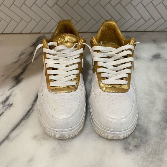 Nike Air Force 1 Supreme IO AF1 Low Gold White Athletic Shoes US 10.5 516630-170